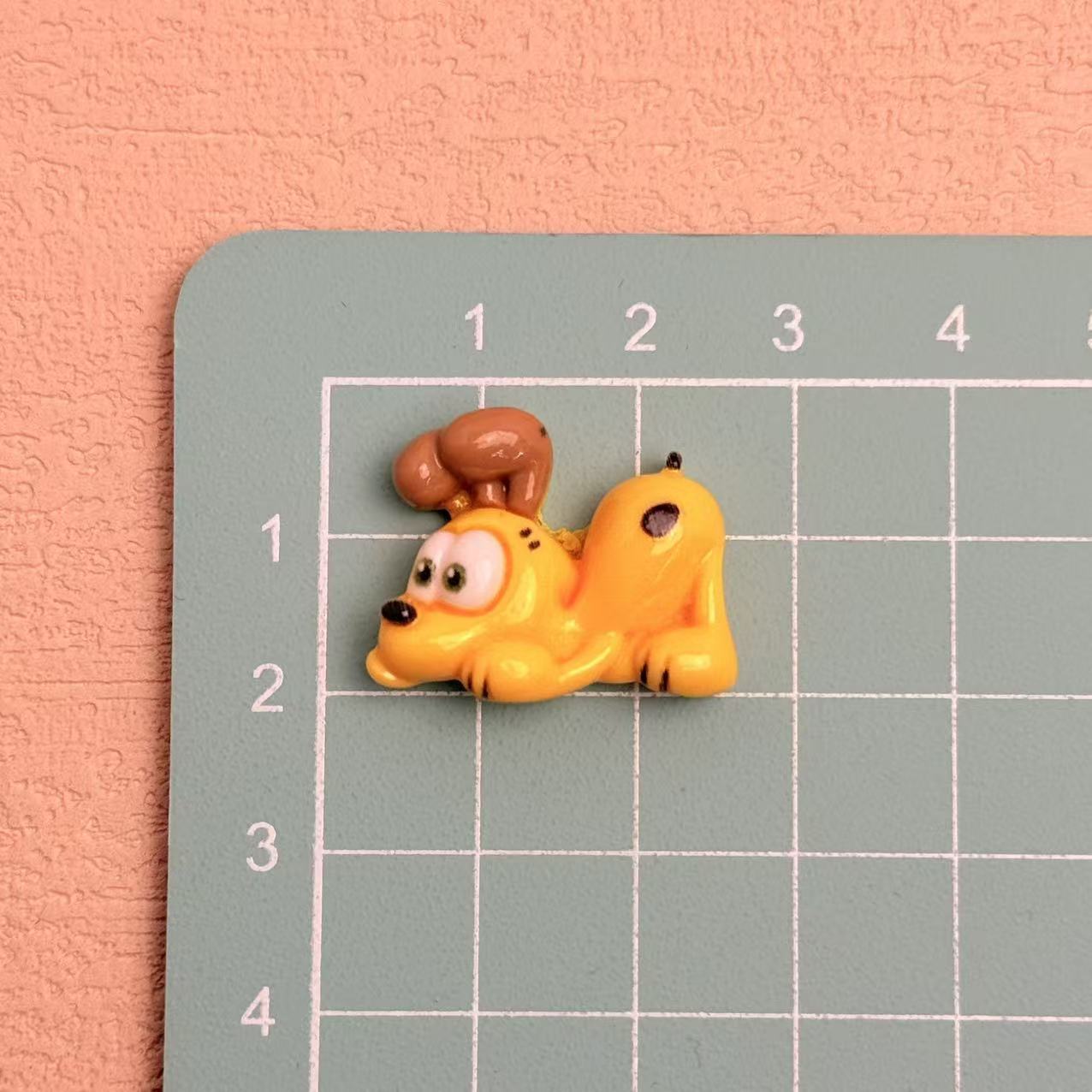 50 piezas de figuras de resina - Crafting Resin reseña y precio